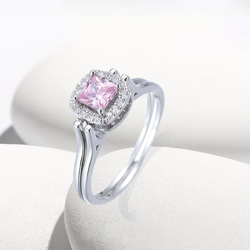 Double-ring square main stone ring