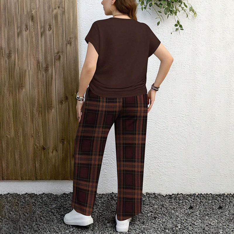 Side drawstring pleated plus-size top and plaid wide-leg pants set