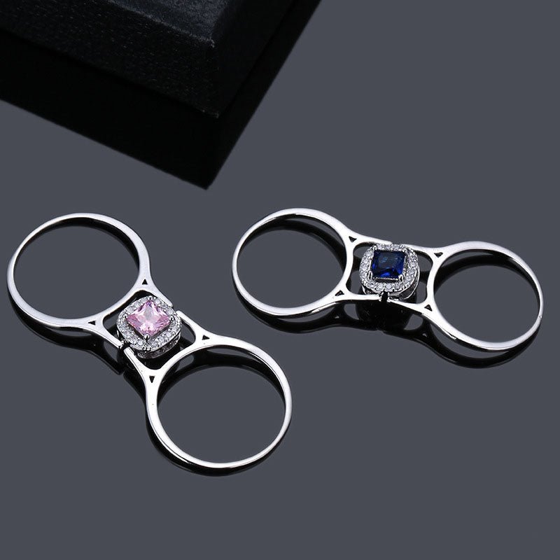 Double-ring square main stone ring
