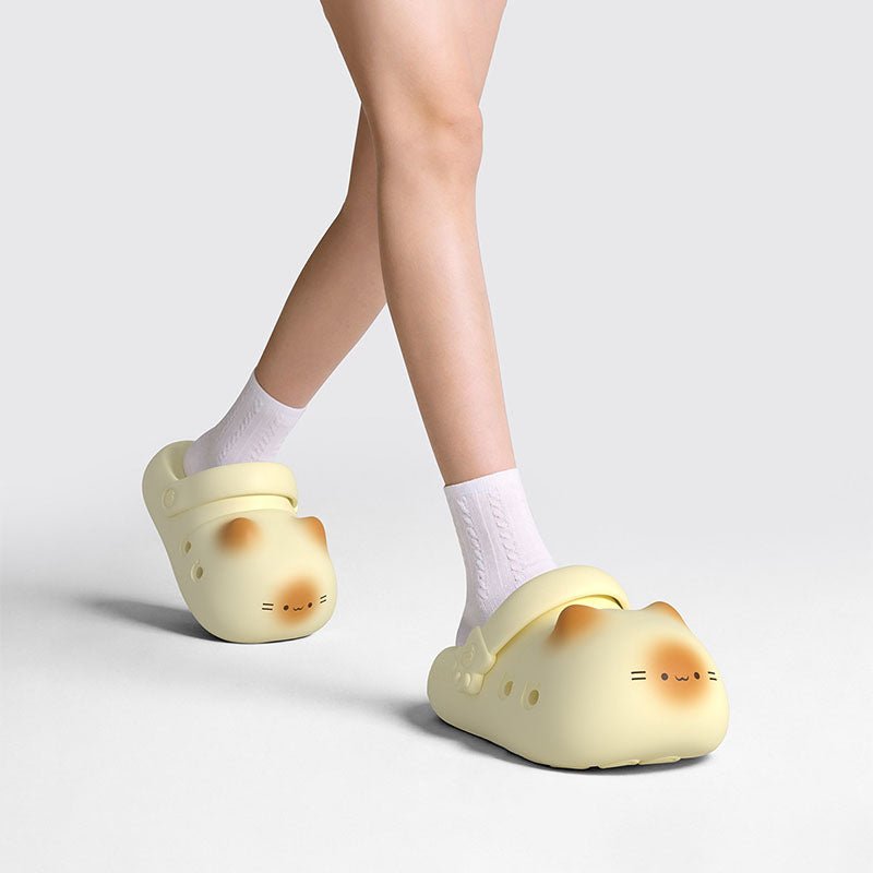 Lightweight  Non slip Cat Paw Print Slippers