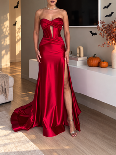 The Red Tube Slit Evening Gown
