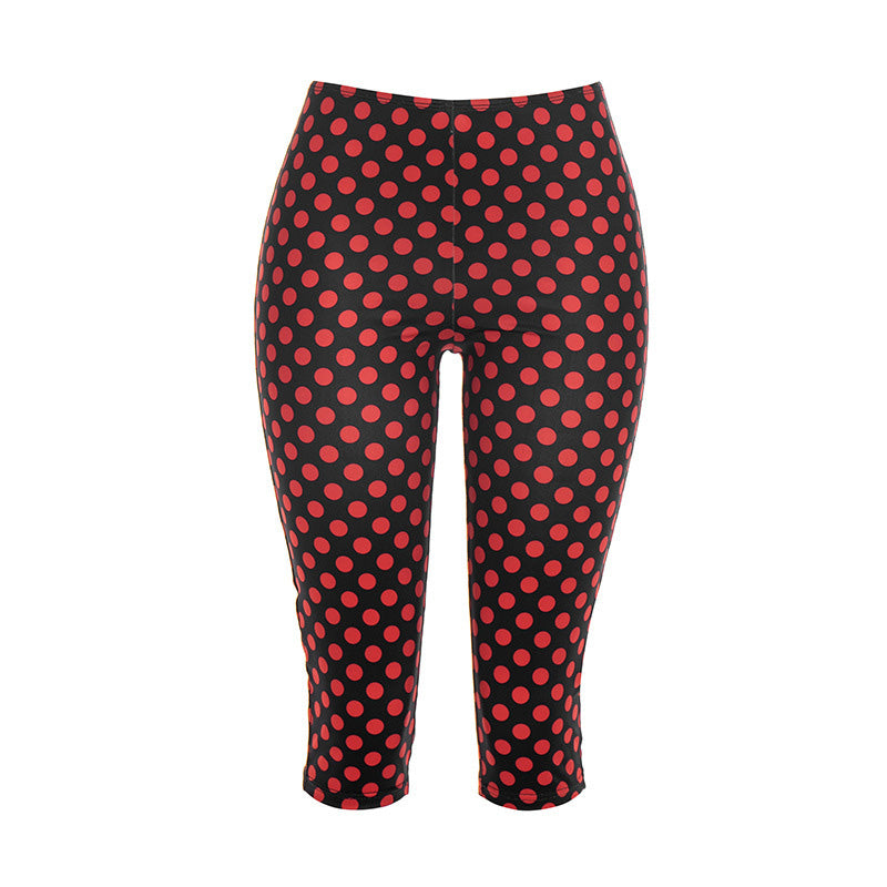 Retro polka dot top paired with cropped pants set