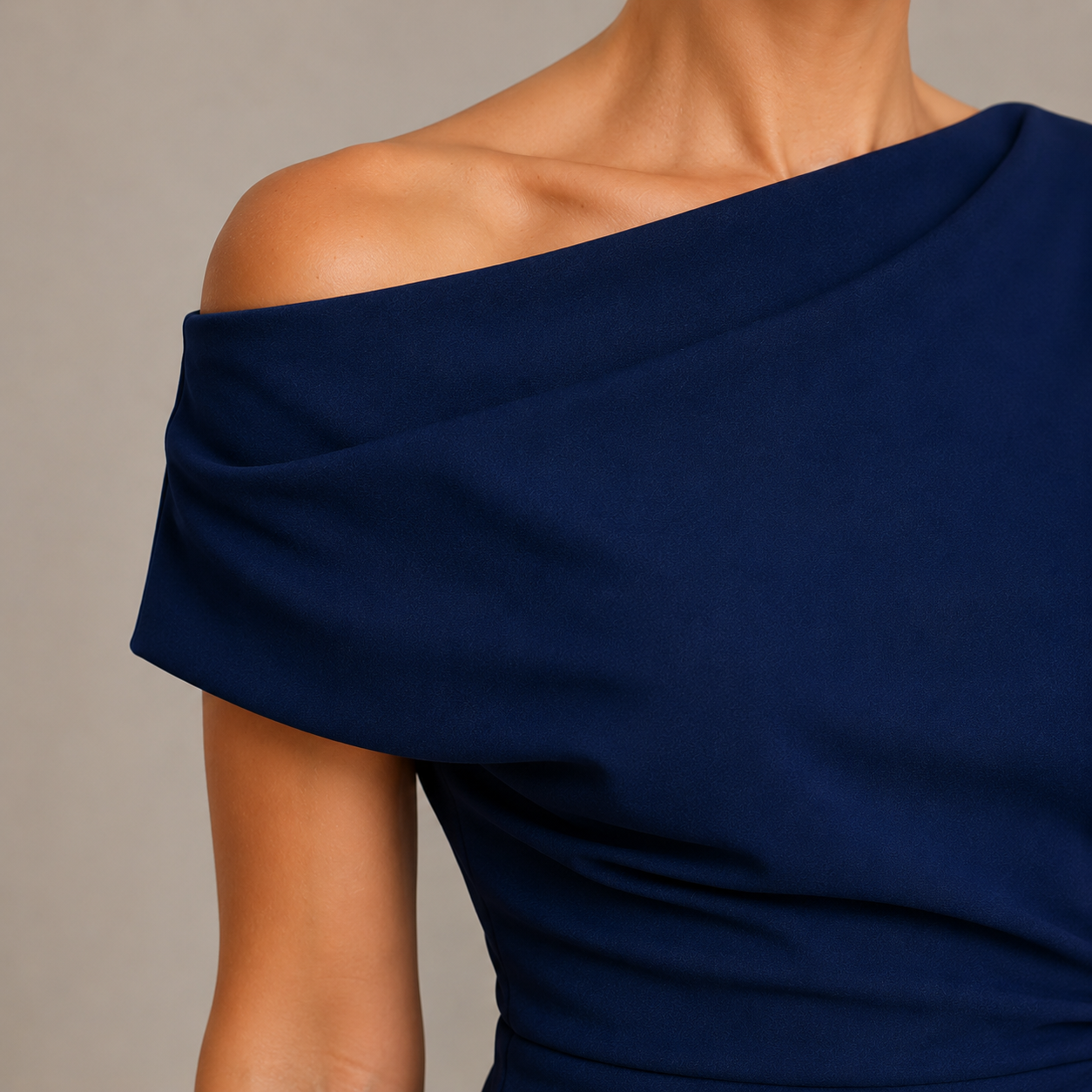 Elegant Short-sleeved Slim-fit Pleated Midi Dress