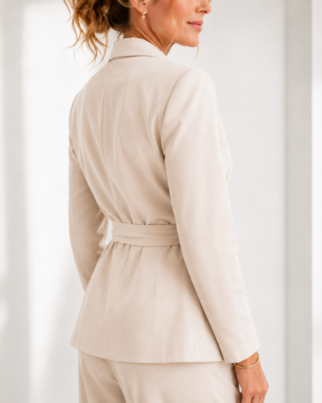 Weronia | Classic Elegant