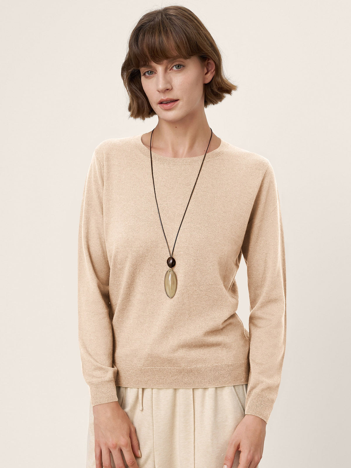 Extra-Fine Merino Wool Essential Crew Neck Knit Sweater BRIDGET