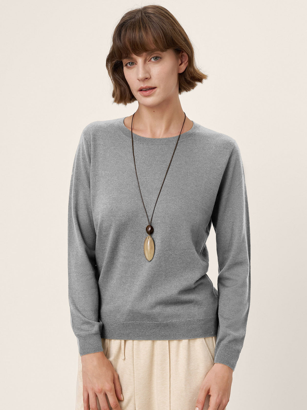 Extra-Fine Merino Wool Essential Crew Neck Knit Sweater BRIDGET