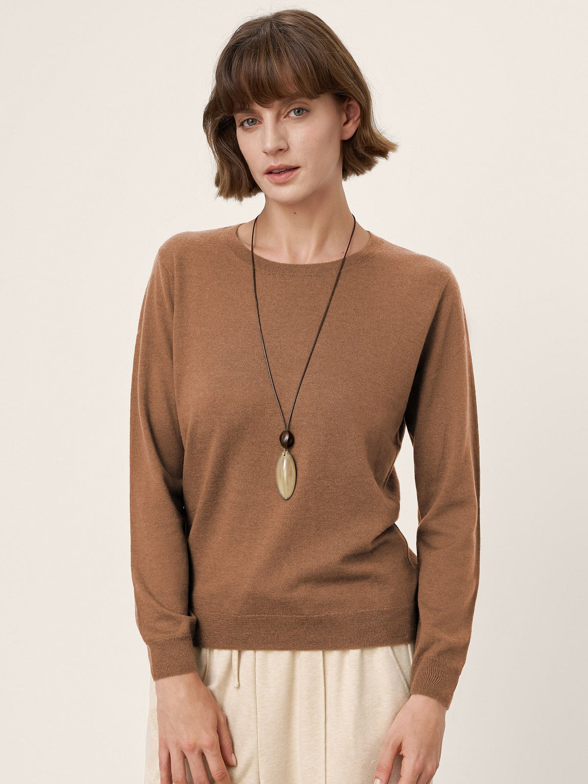 Extra-Fine Merino Wool Essential Crew Neck Knit Sweater BRIDGET