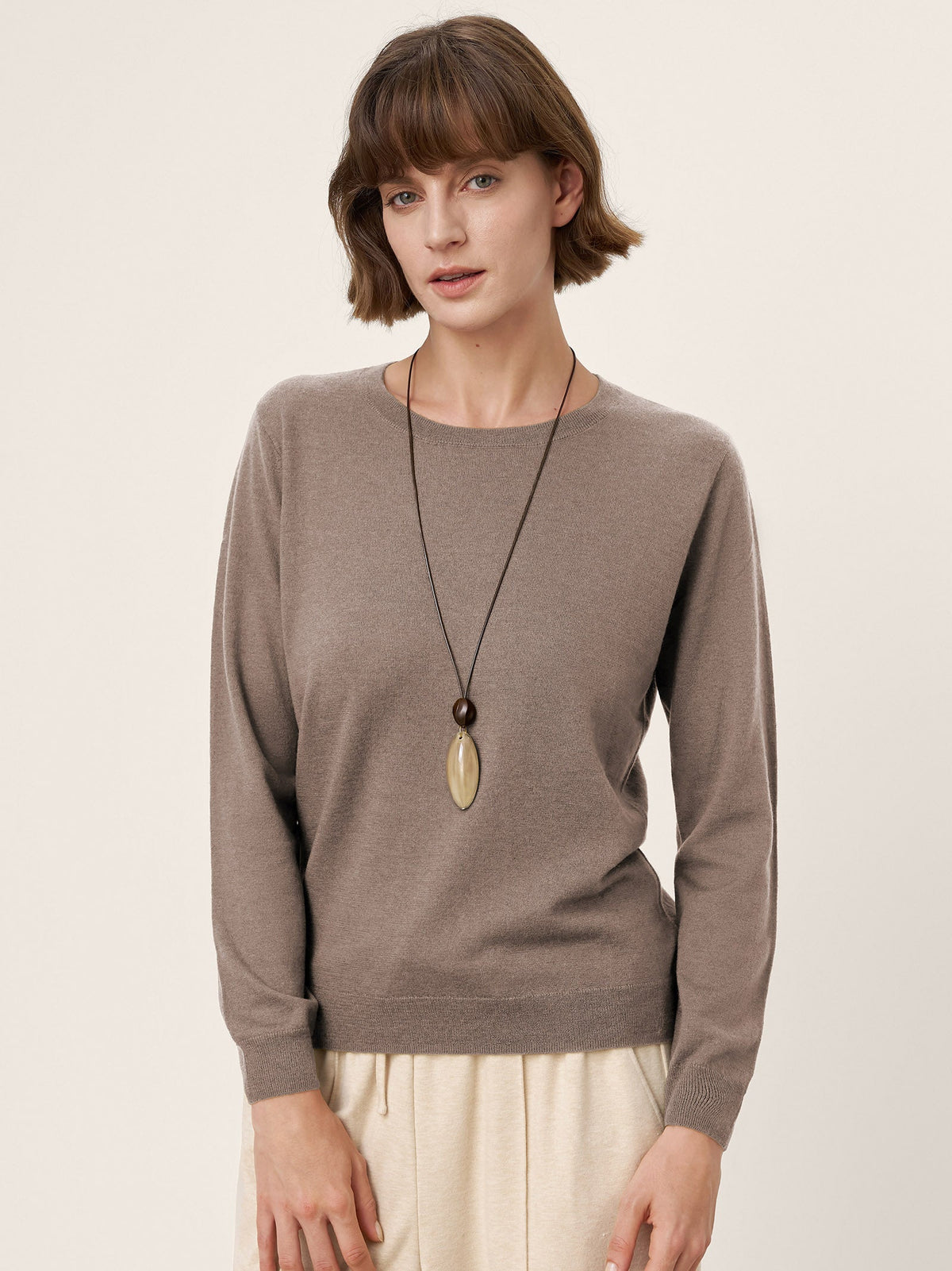 Extra-Fine Merino Wool Essential Crew Neck Knit Sweater BRIDGET
