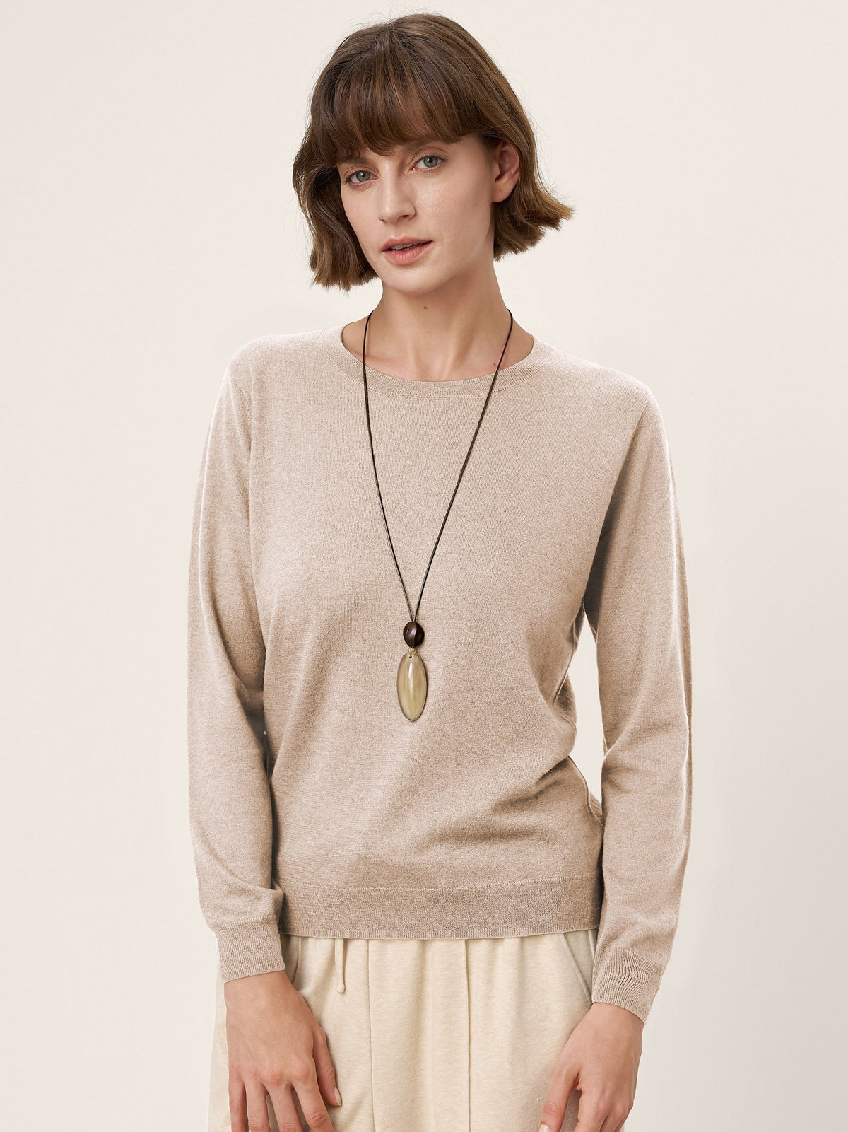 Extra-Fine Merino Wool Essential Crew Neck Knit Sweater BRIDGET