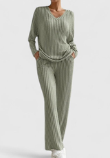 Angeline™ Comfortable Set