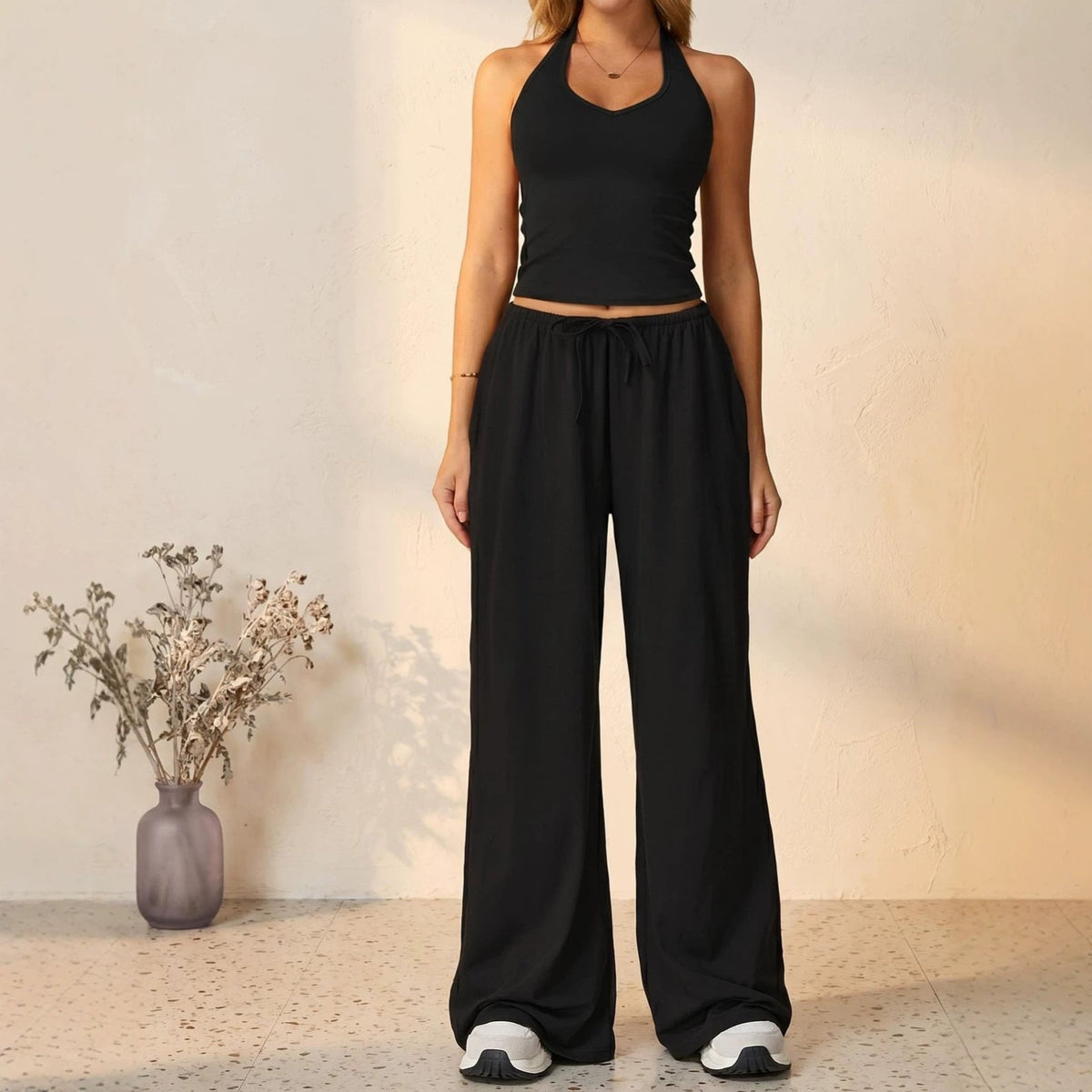 Sporty halter neck top and drawstring pants two-piece set