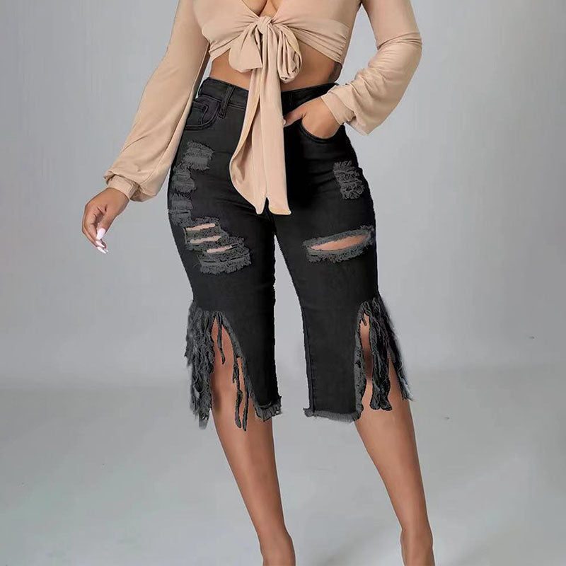 High-waisted ripped fringed denim capri pants