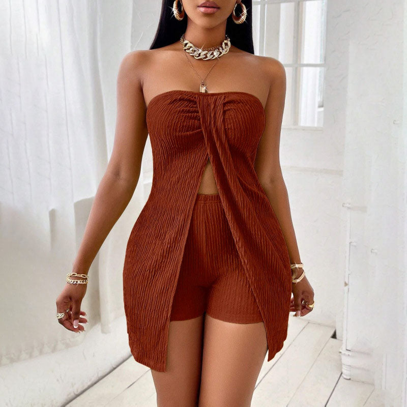 Pleated-texture strapless top and shorts set