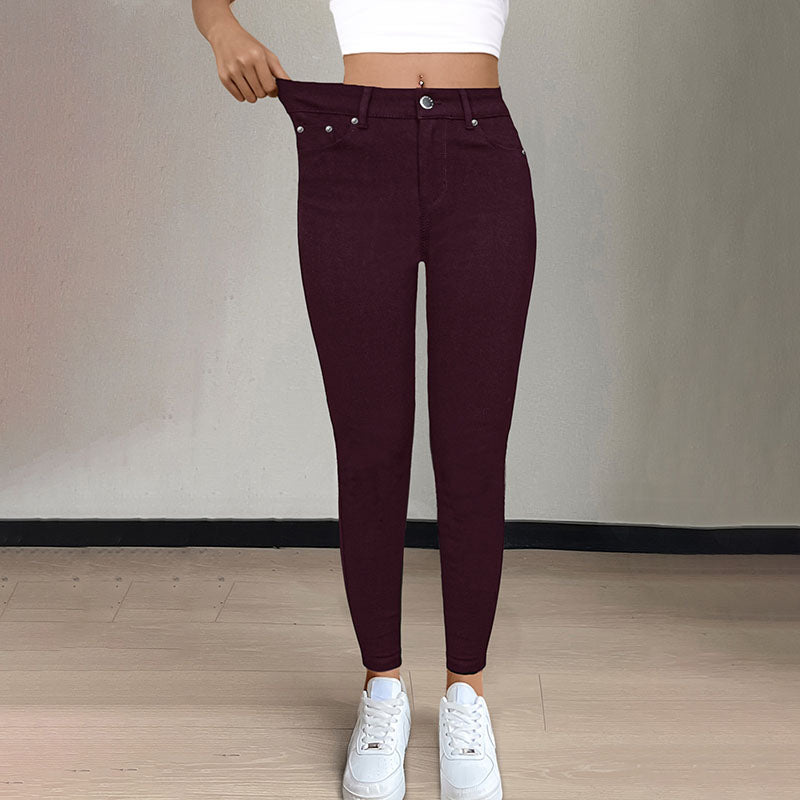 High-waisted stretchy skinny jeans