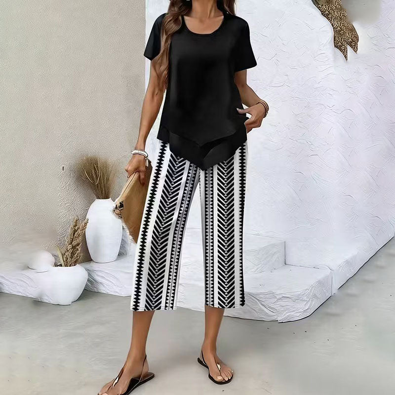 Layered-look hem T-shirt and leaf-print cropped pants set
